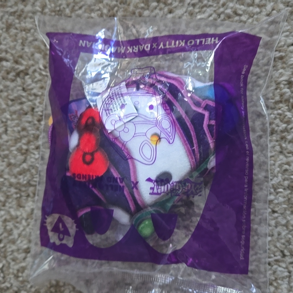 Yu-Gi-Oh x Hello kitty and Friends McDonalds Happy Meal toy